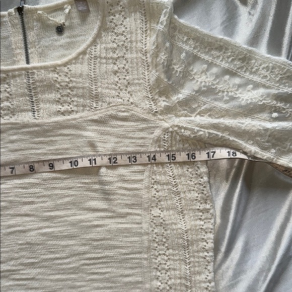 Knitted & Knotted Coquette Cream Lace Sleeve Sweater Texture Cotton Rear Zip SzM - Picture 11 of 16